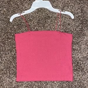 American Eagle / size: M / straight cut pink crop top